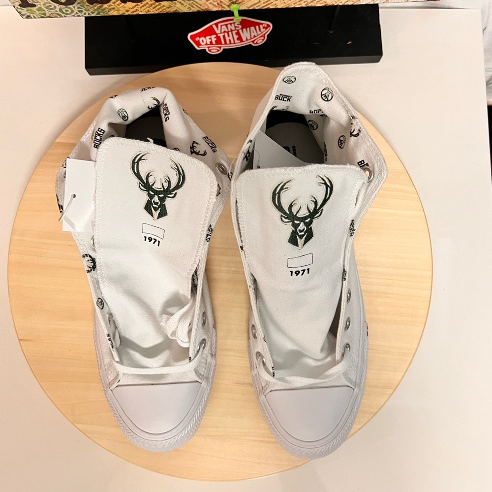 CONVERSE CTAS HI BUCKS MILWAUKEE BASKETBALL - Picture 9 of 14